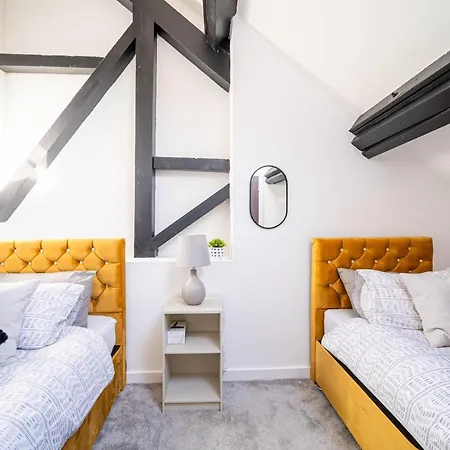 Fancy 2-bedroom With 2 Bathrooms In Town Centre Bradford (West Yorkshire)