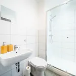Fancy 2-bedroom With 2 Bathrooms In Town Centre Bradford (West Yorkshire)